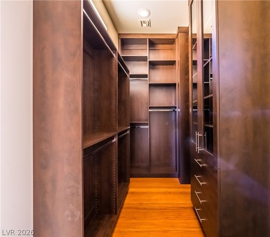 7426 Yonie Court, Las Vegas, NV 89117