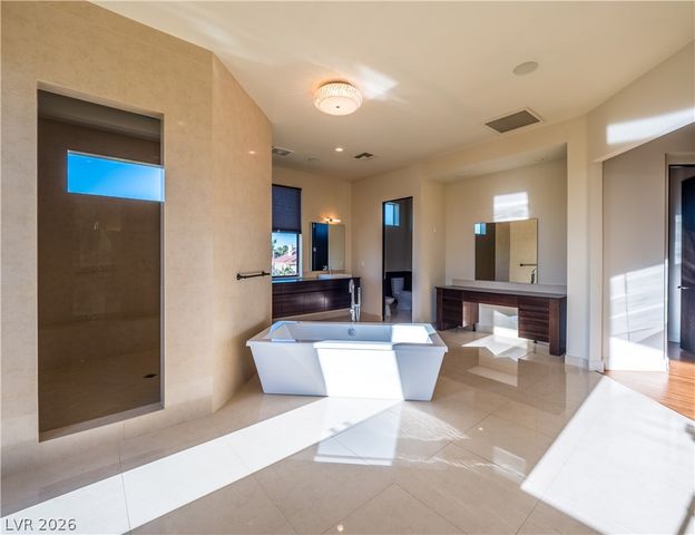 7426 Yonie Court, Las Vegas, NV 89117