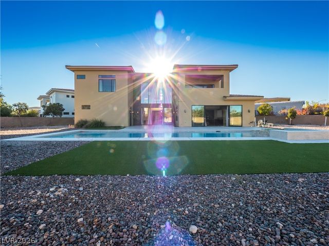 7426 Yonie Court, Las Vegas, NV 89117