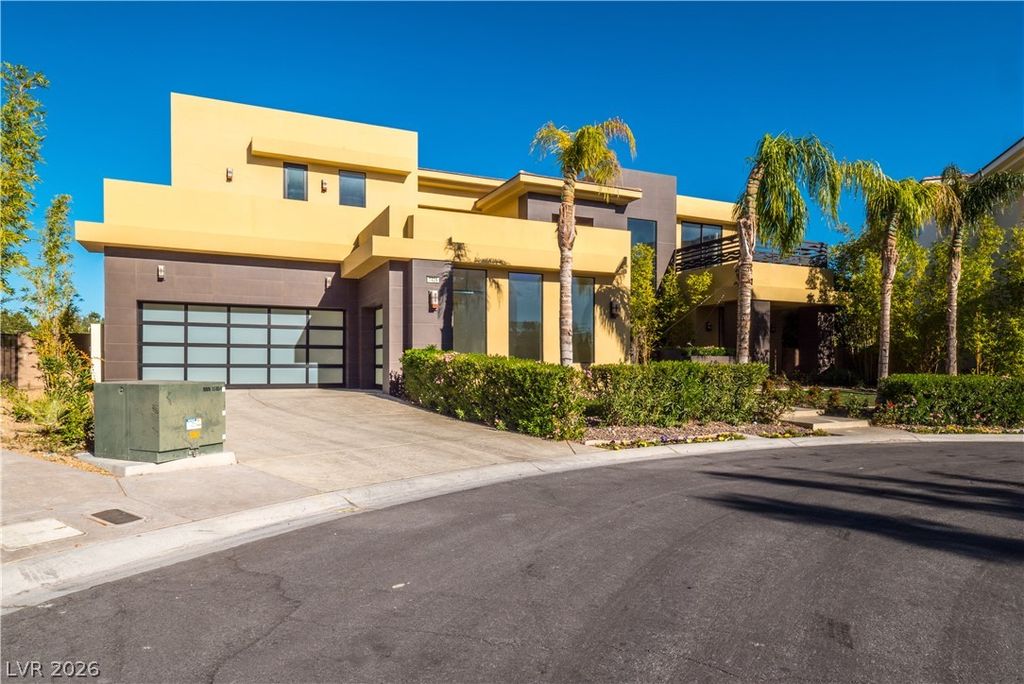 7426 Yonie Court, Las Vegas, NV 89117