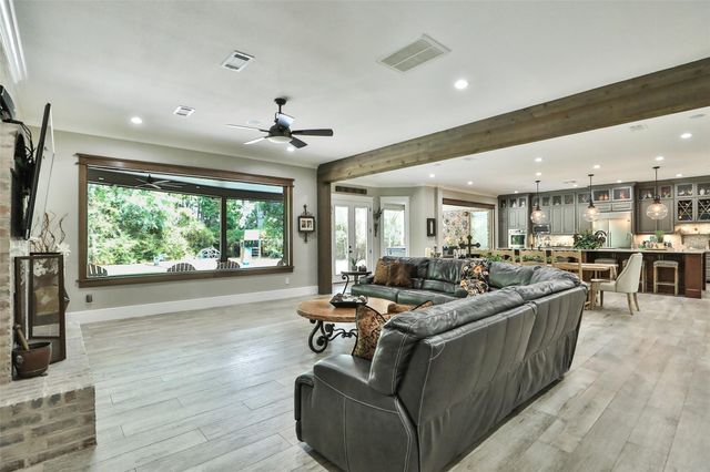 12126 Zion Rd, Tomball, TX 77375