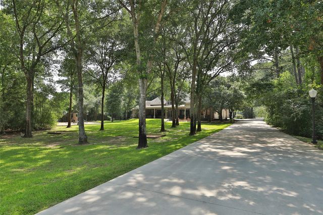 12126 Zion Rd, Tomball, TX 77375