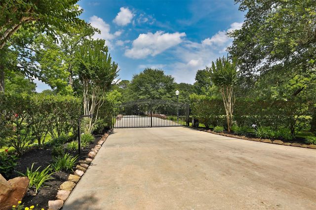 12126 Zion Rd, Tomball, TX 77375