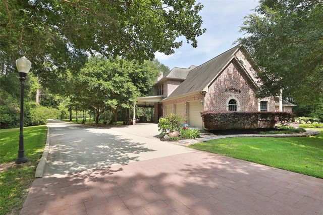 12126 Zion Rd, Tomball, TX 77375