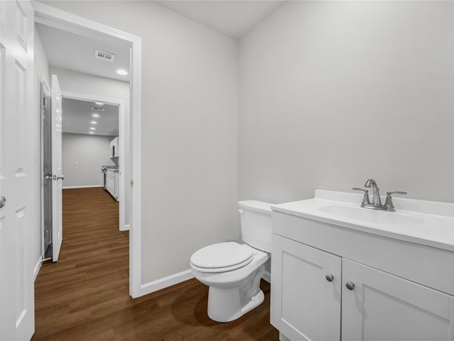 6121 N Xanthus Place, Tulsa, OK 74130