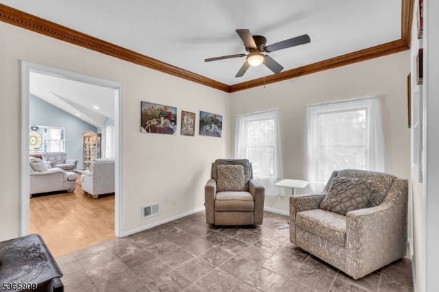 9 Mueller Lane, Franklin Twp., NJ 07882