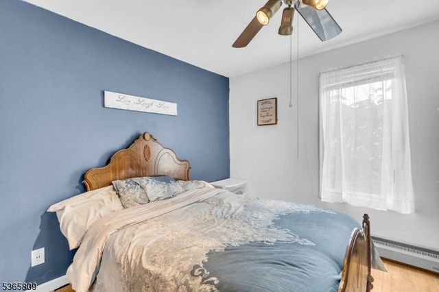 9 Mueller Lane, Franklin Twp., NJ 07882
