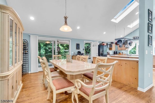 9 Mueller Lane, Franklin Twp., NJ 07882