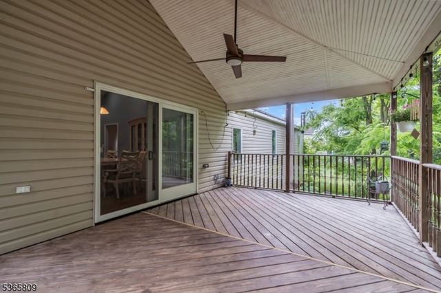 9 Mueller Lane, Franklin Twp., NJ 07882