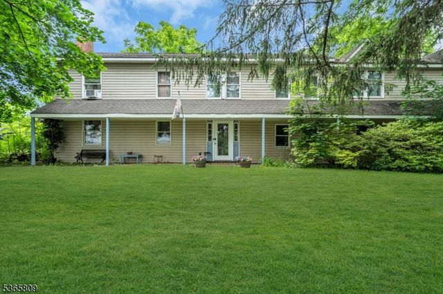 9 Mueller Lane, Franklin Twp., NJ 07882