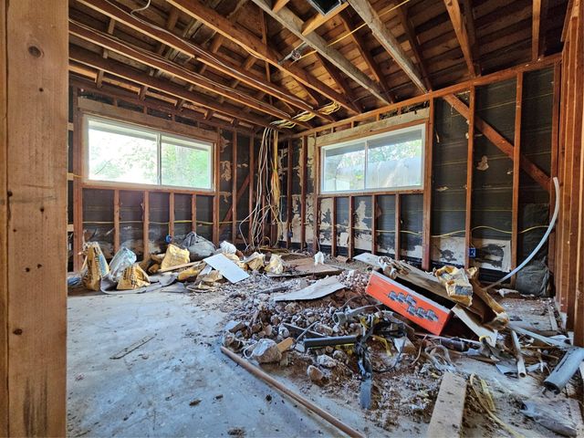 5706 Rutherglenn Drive, Houston, TX 77096
