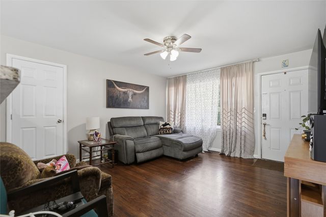 4744 S Maybelle Avenue, Tulsa, OK 74107