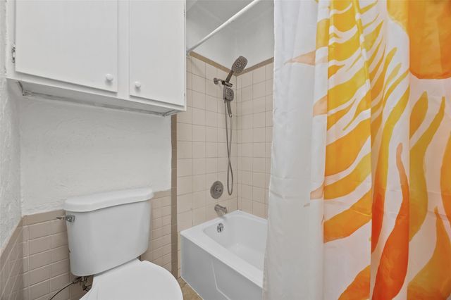 1748 Ohlen RD 68, Austin, TX 78757