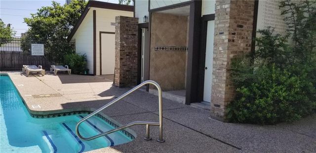 1748 Ohlen RD 68, Austin, TX 78757