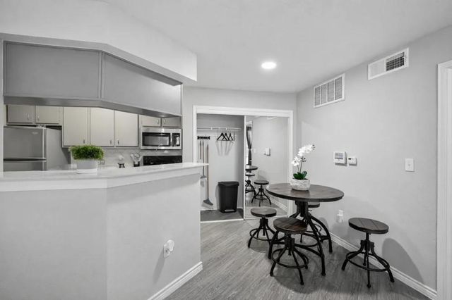 20000 Saums Road 15102, Katy, TX 77449