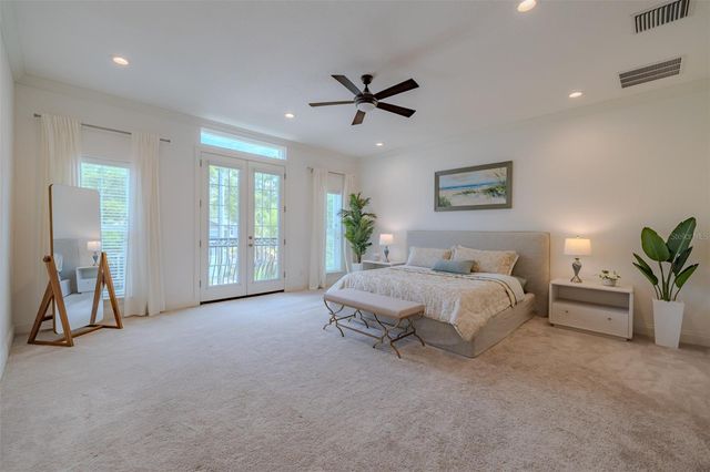 3224 W EMPEDRADO STREET, Tampa, FL 33629
