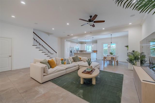 3224 W EMPEDRADO STREET, Tampa, FL 33629