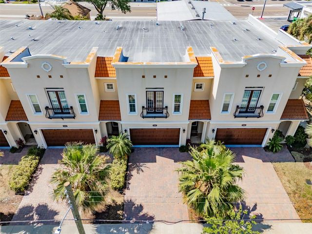 3224 W EMPEDRADO STREET, Tampa, FL 33629