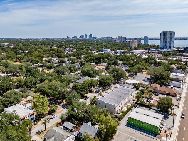 3224 W EMPEDRADO STREET, Tampa, FL 33629