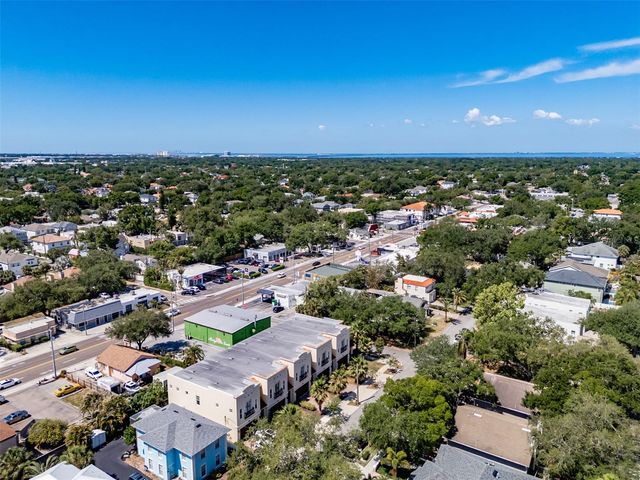 3224 W EMPEDRADO STREET, Tampa, FL 33629