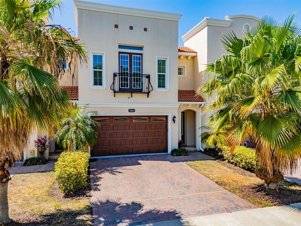 3224 W EMPEDRADO STREET, Tampa, FL 33629