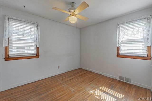 639 73rd Street, Niagara Falls, NY 14304