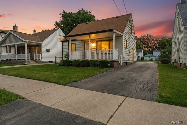 639 73rd Street, Niagara Falls, NY 14304