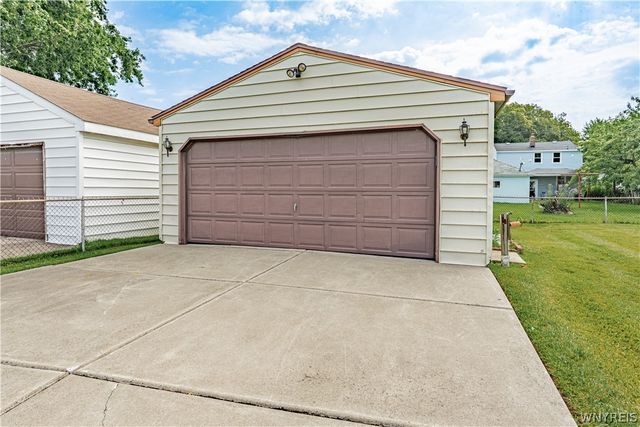 639 73rd Street, Niagara Falls, NY 14304
