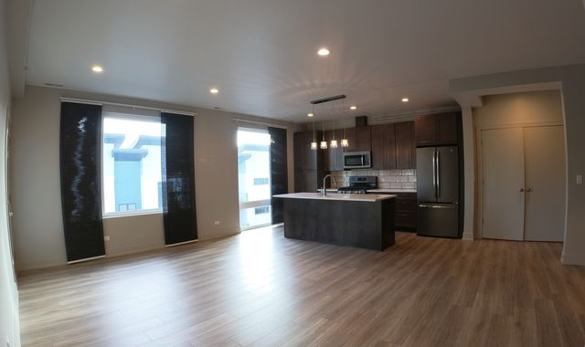 5001 Prospect Street 2D, Downers Grove, IL 60515