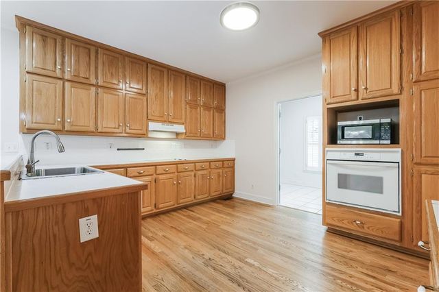 604 Clearwater Court, Mcdonough, GA 30252