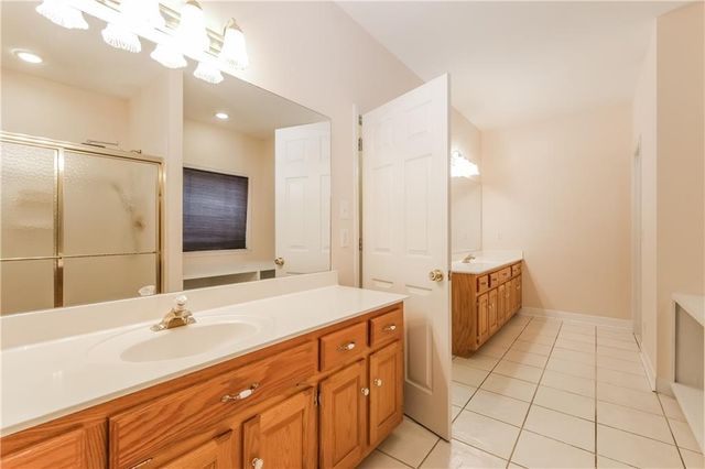 604 Clearwater Court, Mcdonough, GA 30252