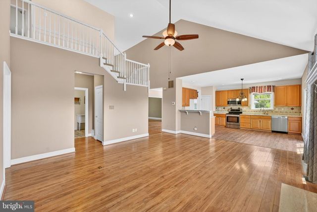 415 WESTVIEW DR, Avondale, PA 19311