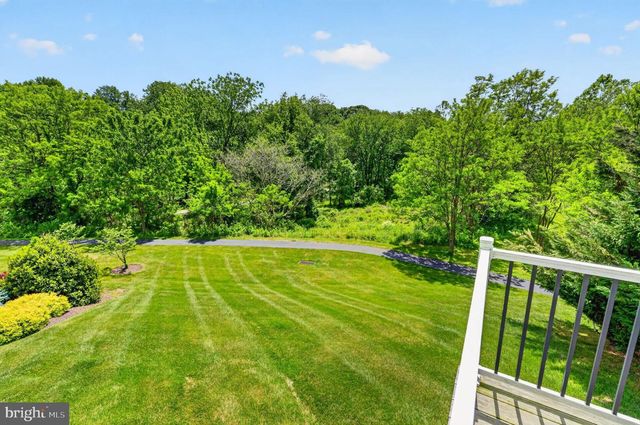 415 WESTVIEW DR, Avondale, PA 19311