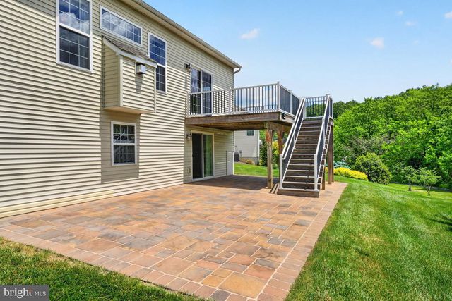 415 WESTVIEW DR, Avondale, PA 19311