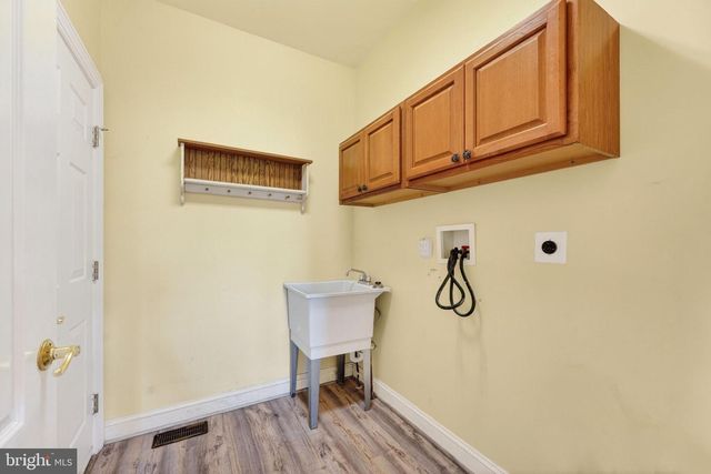 415 WESTVIEW DR, Avondale, PA 19311