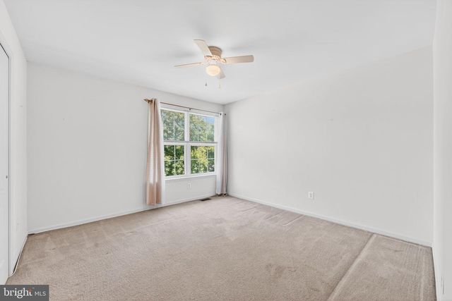 415 WESTVIEW DR, Avondale, PA 19311