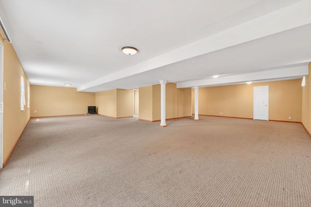 415 WESTVIEW DR, Avondale, PA 19311