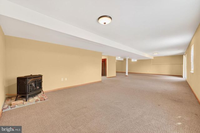 415 WESTVIEW DR, Avondale, PA 19311