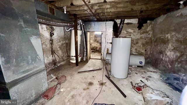 2755 N 29TH ST, Philadelphia, PA 19132