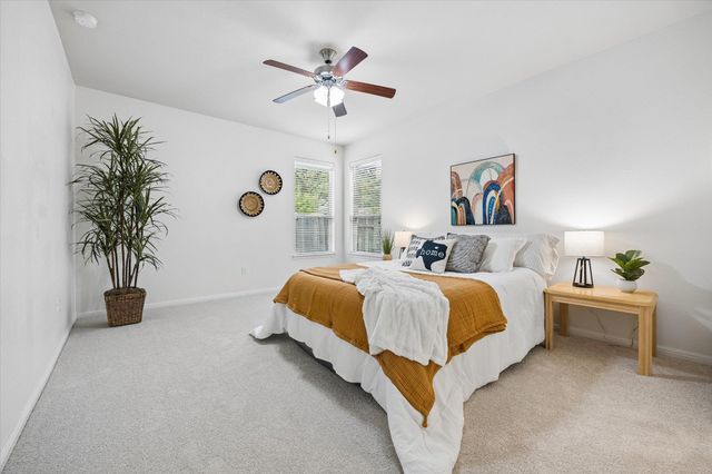 192 Santa Maria ST, Georgetown, TX 78628