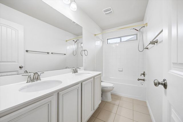 192 Santa Maria ST, Georgetown, TX 78628