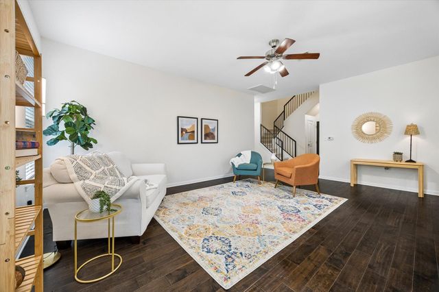 192 Santa Maria ST, Georgetown, TX 78628