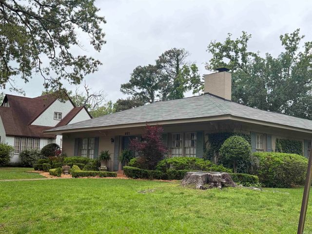 901 W 36th, Pine Bluff, AR 71603