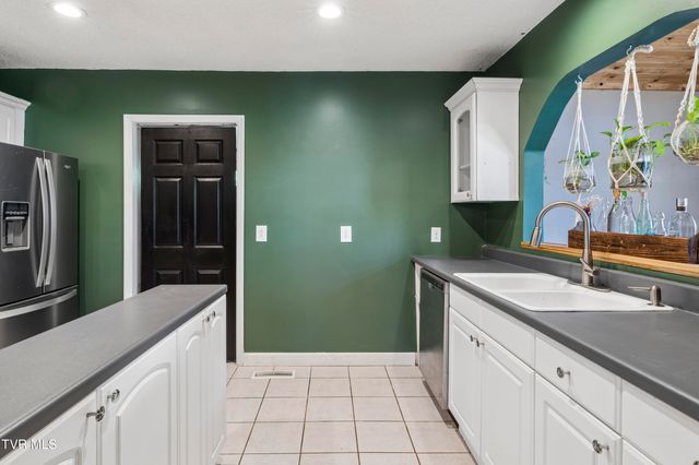 118 Bowers Avenue, Johnson City, TN 37601