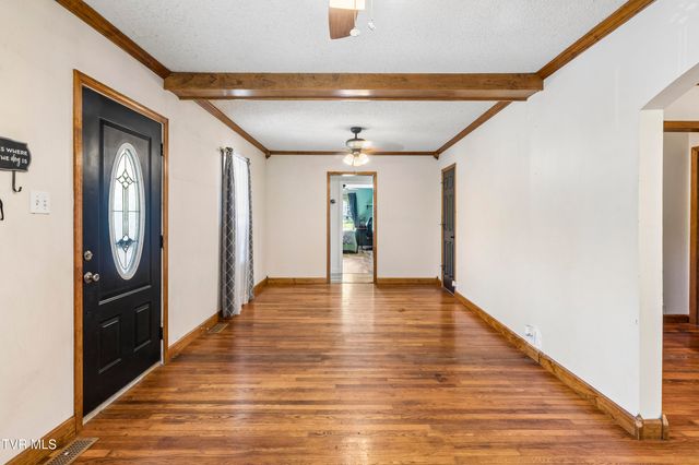 118 Bowers Avenue, Johnson City, TN 37601