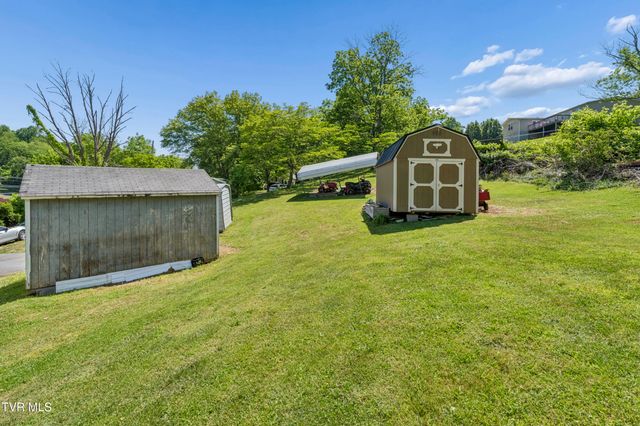 118 Bowers Avenue, Johnson City, TN 37601