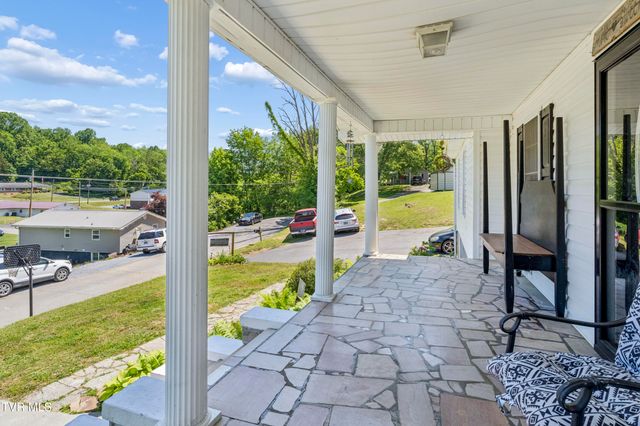 118 Bowers Avenue, Johnson City, TN 37601
