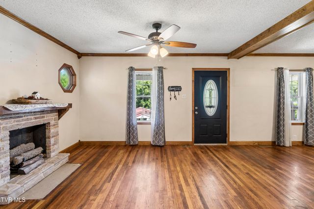 118 Bowers Avenue, Johnson City, TN 37601