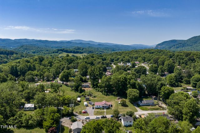 118 Bowers Avenue, Johnson City, TN 37601