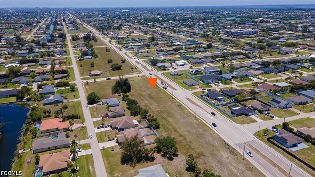 1221 Chiquita BLVD S, Cape Coral, FL 33991